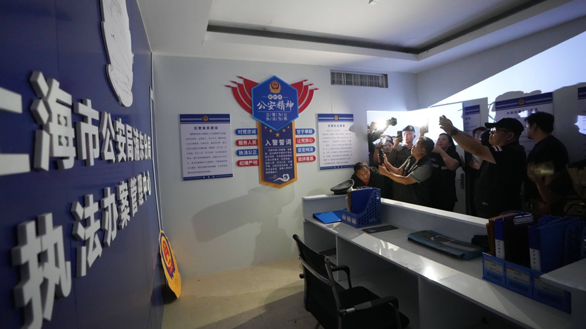 直擊泰柬邊境詐騙園區內部！不只存放大量受害名單，建築內竟設有中、星、澳「多國警察局」