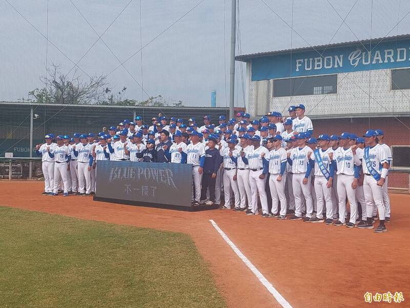 中職》喊出「不一樣了」！ 富邦悍將今熱血開訓